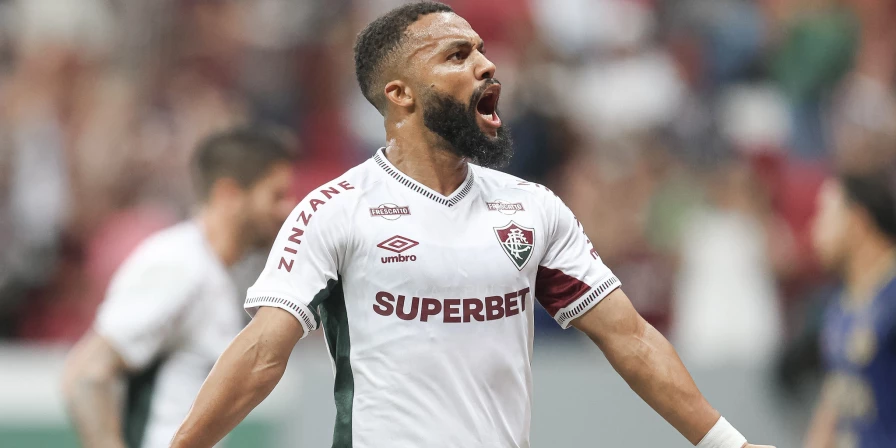 O Fluminense goleou a Aparecidense pela terceira fase da Copa do Brasil.