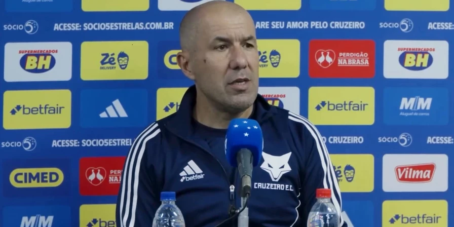 Leonardo Jardim, técnico do Cruzeiro.