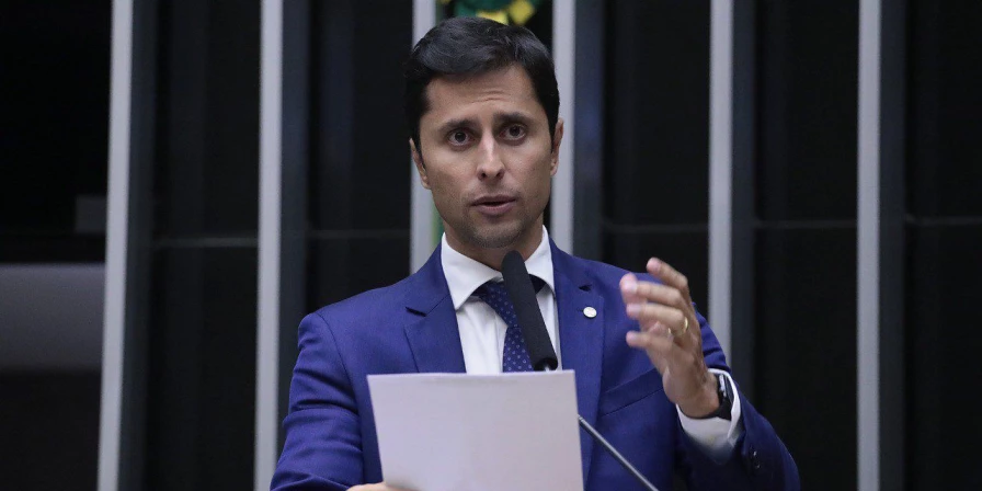 Duarte Júnior tem feito campanha nas redes sociais pedindo para a população se atentar sobre os vetos 38 e 2 que estarão na pauta de amanhã do Congresso Nacional