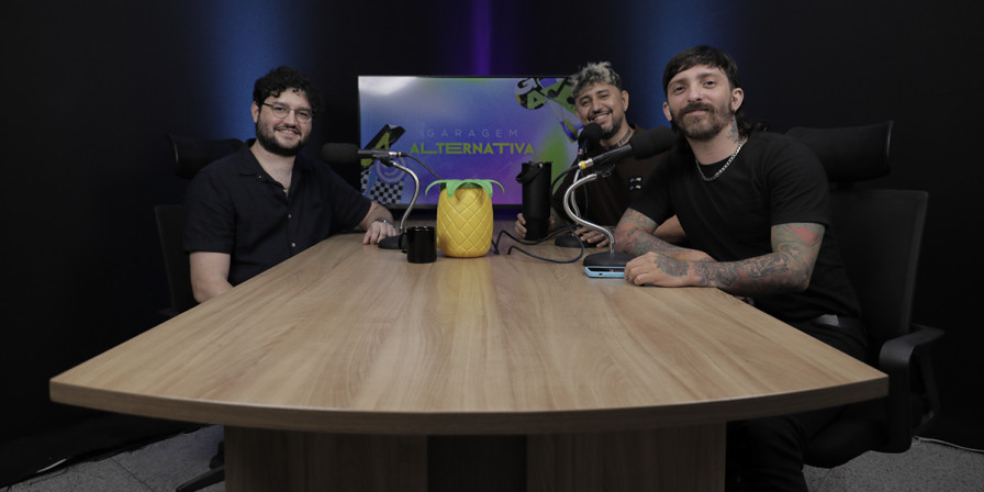 O podcast é apresentado pelos jornalistas Andre Nadler e Eduardo Lindoso. (Foto: divulgação)