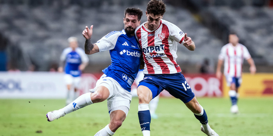 Lance da partida entre Cruzeiro e Unión Santa Fe, pela Copa Sul-Americana. (Gustavo Aleixo / Cruzeiro EC)