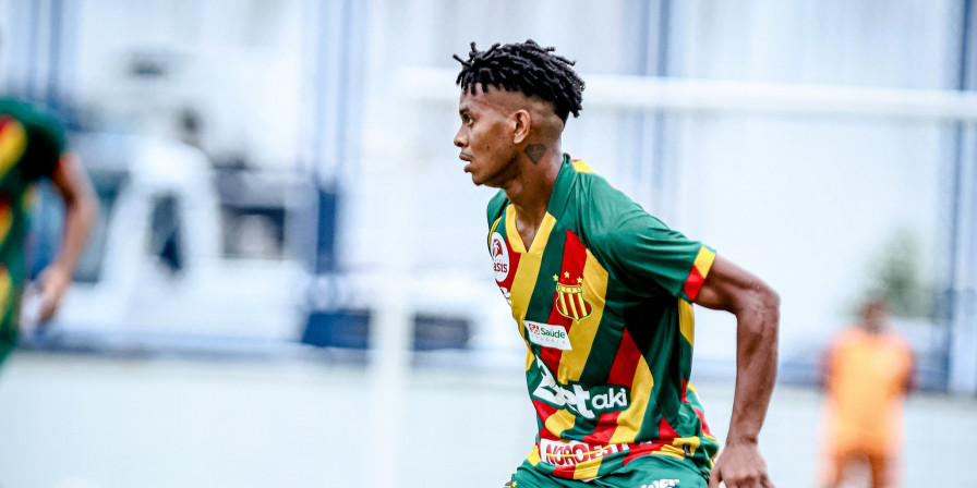 Cássio foi titular contra o Maracanã pela Série D (Ronald Felipe / Sampaio Corrêa)