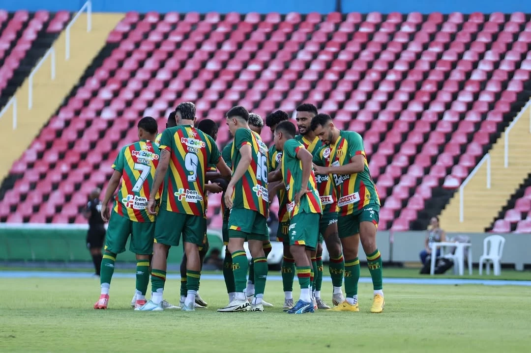 Sampaio terá problemas para formar equipe nas duas próximas partidas da temporada (Crédito: Ronald Felipe)