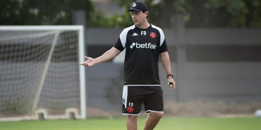 Fernando Diniz, técnico do Vasco.