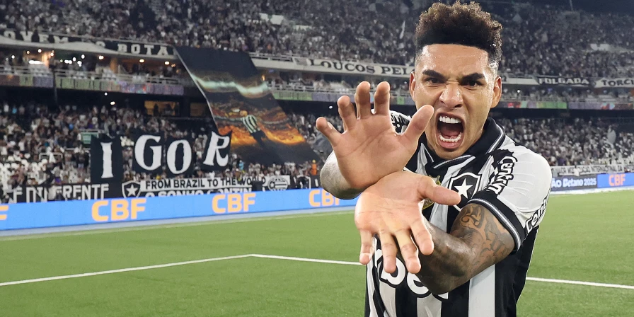 Igor Jesus, atacante do Botafogo.