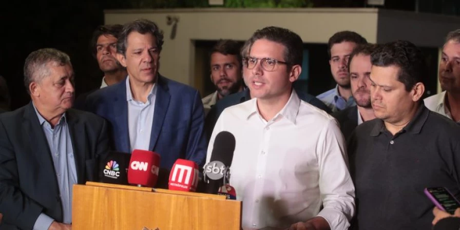 Haddad, Motta, Alcolumbre e outros parlamentares participaram de reunião