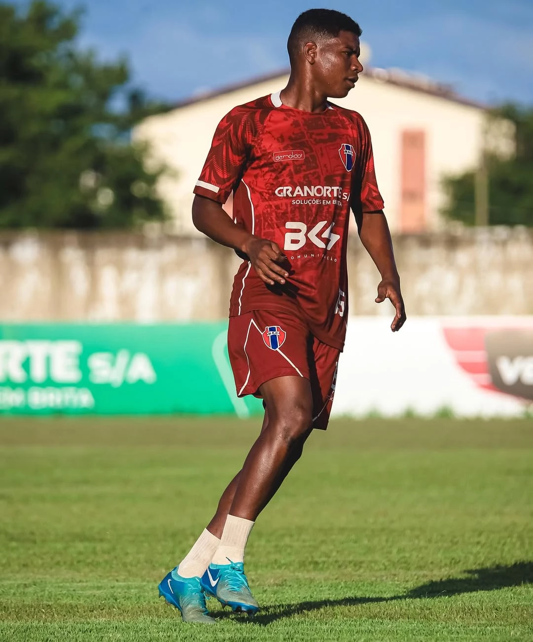 Raílson está recuperado de lesão muscular e deve ser novidade na partida contra o Parnahyba (Crédito: Iury Oliveira)