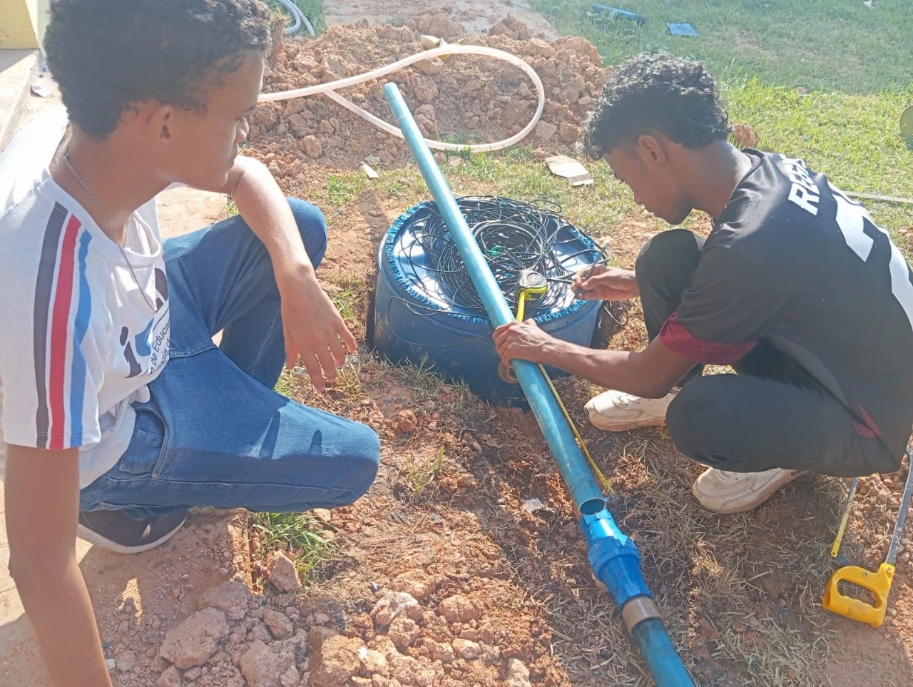 Jovens maranhenses impressionaram o júri com um sistema de reuso de água automatizado. Foto: Divulgação