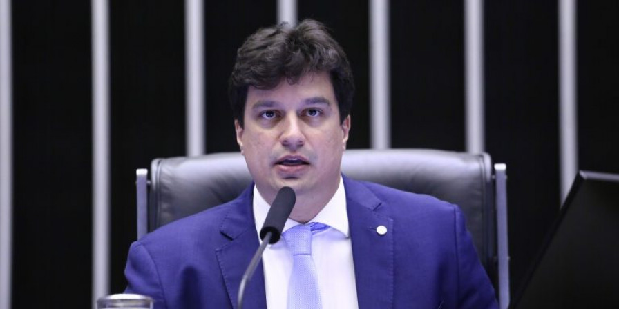 Lucas Ramos recomendou aprovar a proposta (Divulgação)