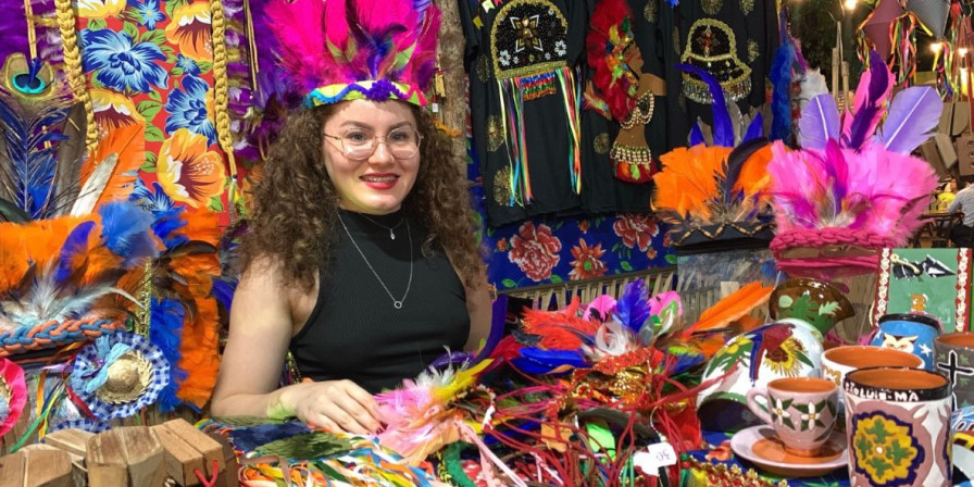 Artesãos são trabalhadores que movem a economia com sua arte. (Foto: Divulgação)