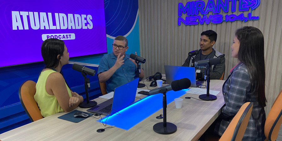 Isabella Pearce e Cristiano Capovilla durante o programa Atualidades. (Armando Mendes/Rádio Mirante News)