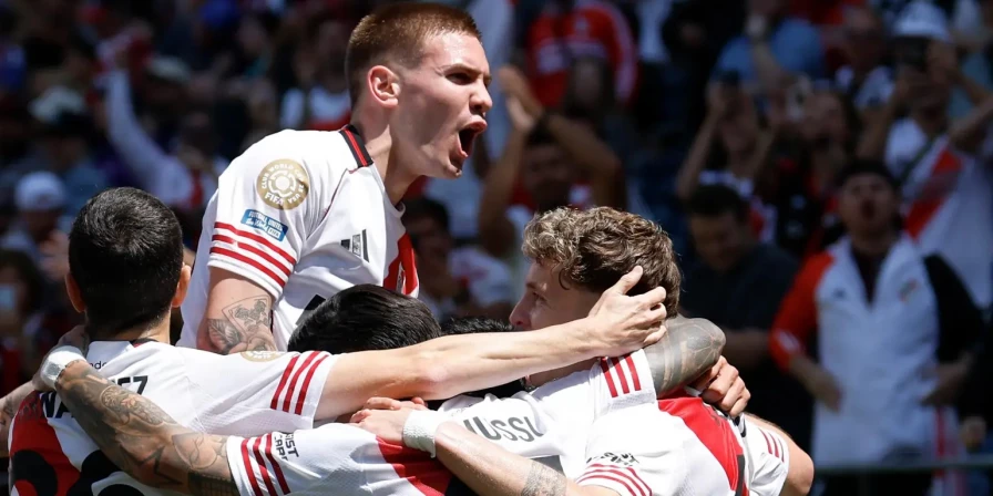 O River Plate derrotou o Urawa Red Diamonds pela fase de grupos da Copa do Mundo de Clubes.
