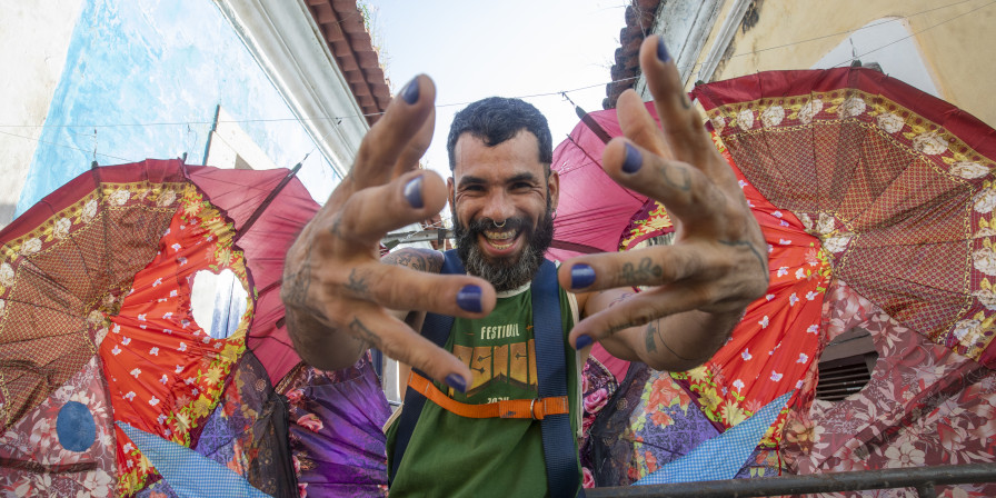 A escolha dos artistas e suas respectivas obras ocorreu durante a leitura de portfólio. (Foto: Divulgação)