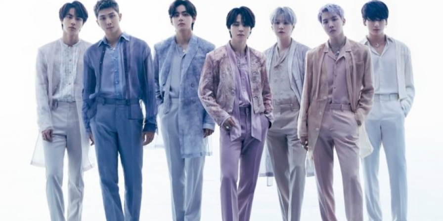 Documentário “BTS ARMY: Forever We Are Young” chega aos cinemas mundiais em julho. (Reprodução/HYBE)
