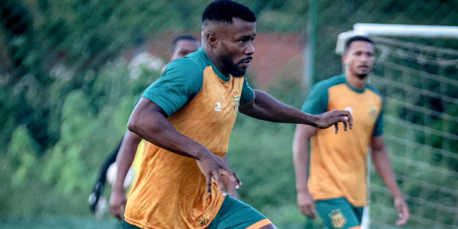 Treino do Sampaio Corrêa no CT José Carlos Macieira.