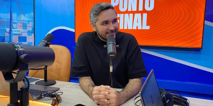 Fernando Teixeira, convidado da edição desta terça-feira (1) do programa Ponto Final