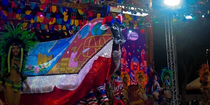 Famosão de Humberto de Campos se apresenta no Arraial do Ipem. (Foto: Instagram/BMB Famosão de Humberto de Campos)
