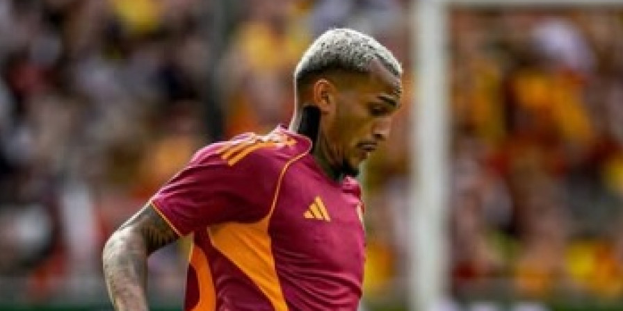 Wesley na mira de Real e Barça