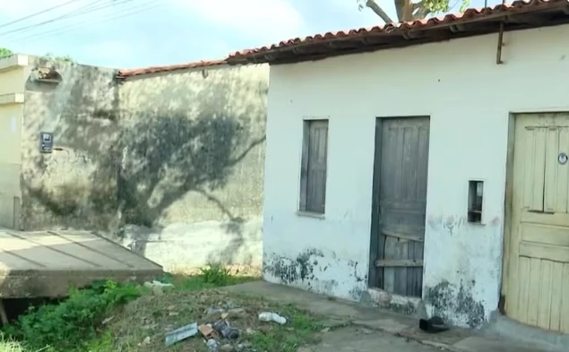 O companheiro da vítima, identificado como José Alves Araújo, também ficou ferido durante o ataque.