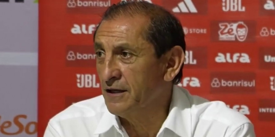 Internacional demite Ramón Díaz após derrota devastadora para o Vasco