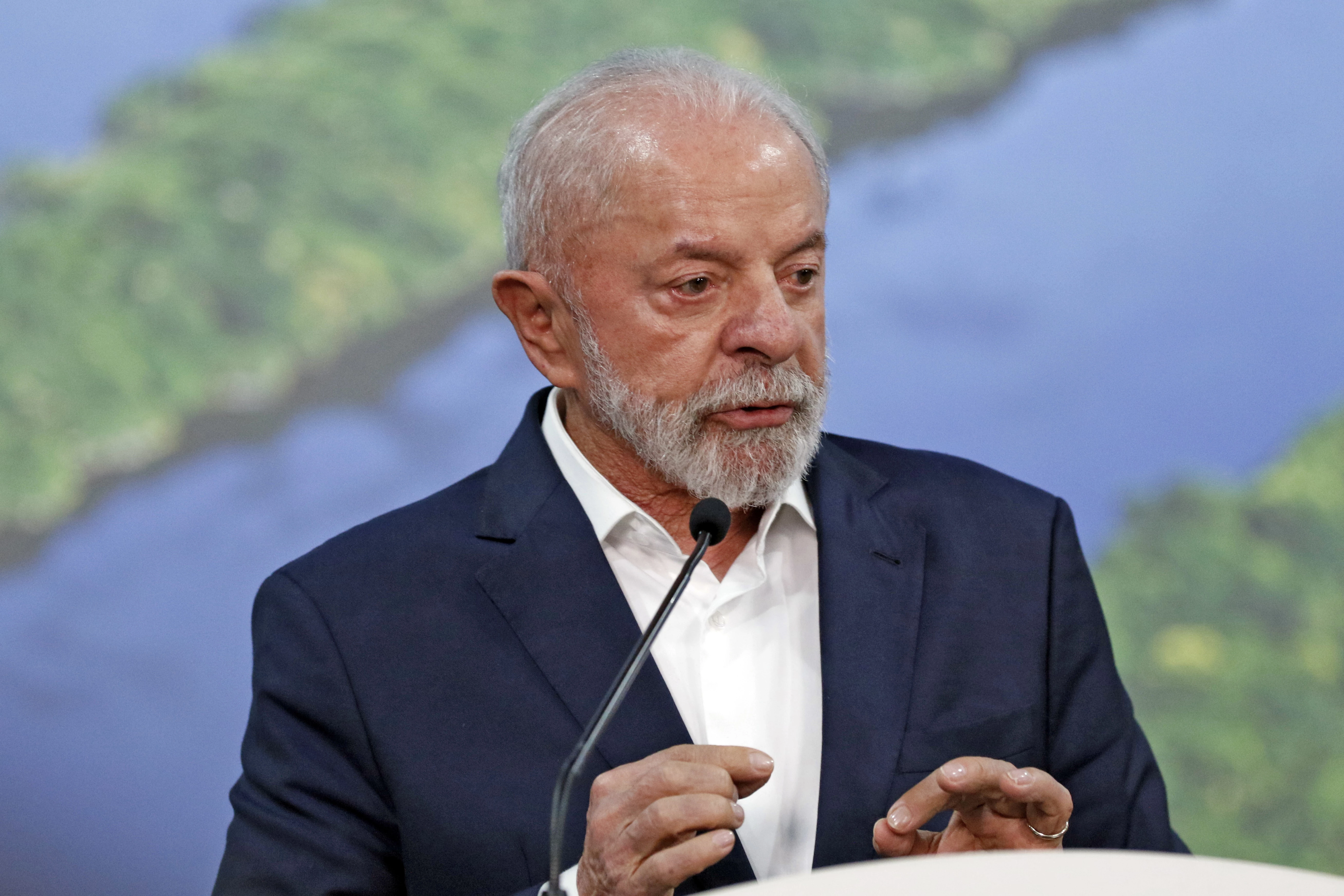 Lula M Lula sanciona lei que aumenta punição para crimes sexu...