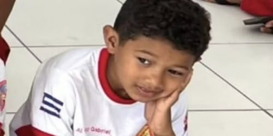 Humberto de Campos: Criança de 9 anos baleada por colega morre no hospital