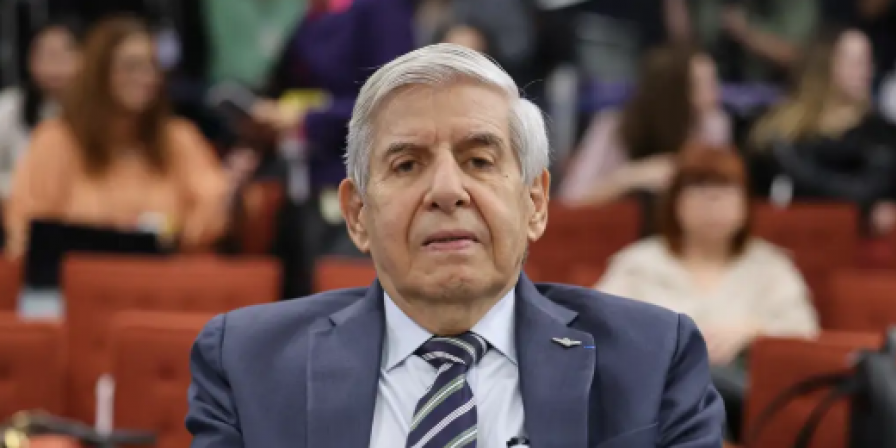 Moraes Determina Perícia Médica para General Heleno em Caso de Trama Golpista