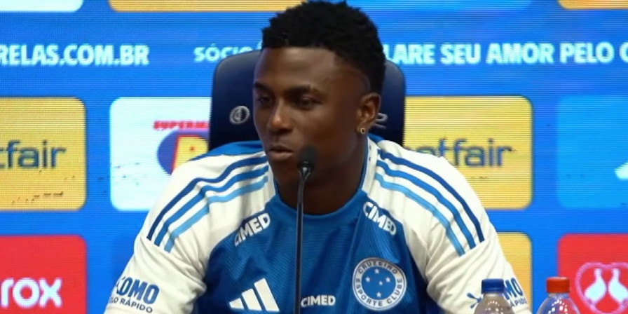 Néiser Villarreal é oficialmente apresentado pelo Cruzeiro e exalta projeto do clube