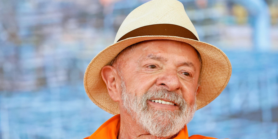 Lula Cobra Ação Masculina Urgente Contra Feminicídios em Discurso Emocionado