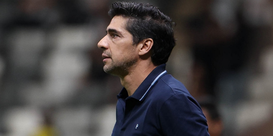Abel Ferreira rebate críticas após vitória do Palmeiras sobre o Atlético-MG