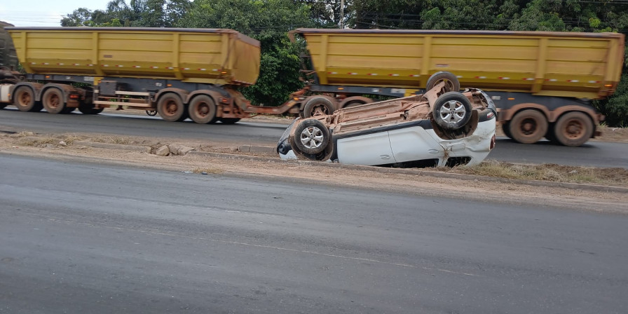 BR-135: Acidentes em série na Vila Maranhão após capotamento e colisão