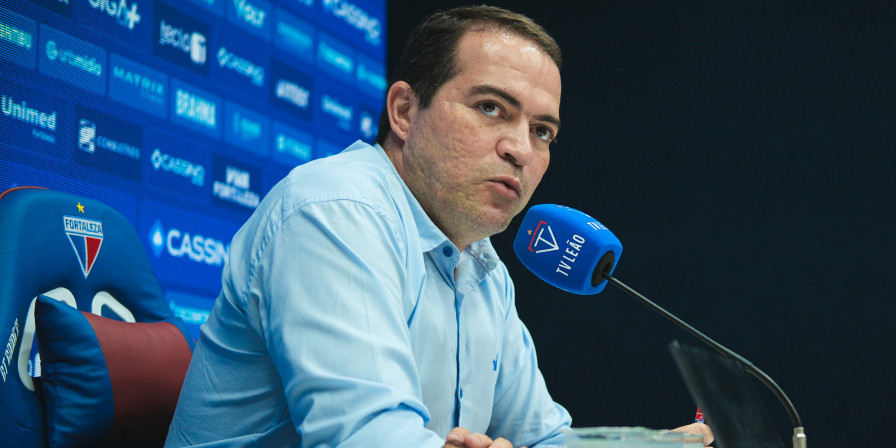 Marcelo Paz assume cargo no Corinthians