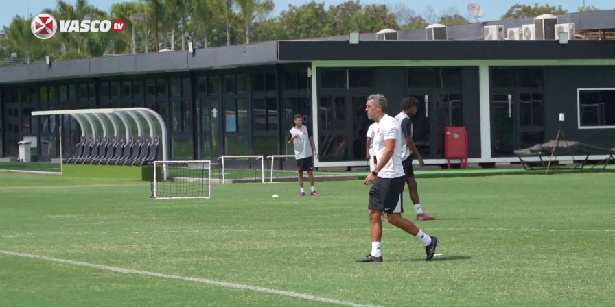 Vasco inicia preparação para 2026