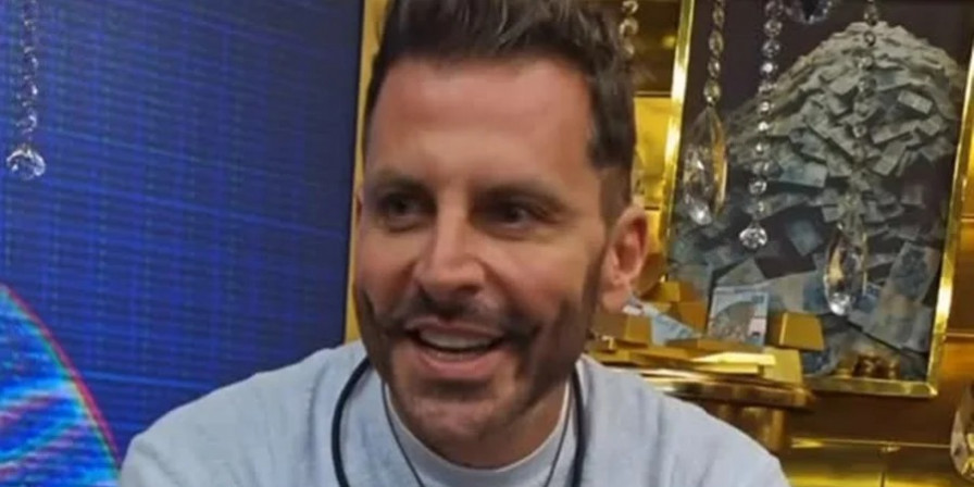 Henri Castelli Passa Mal