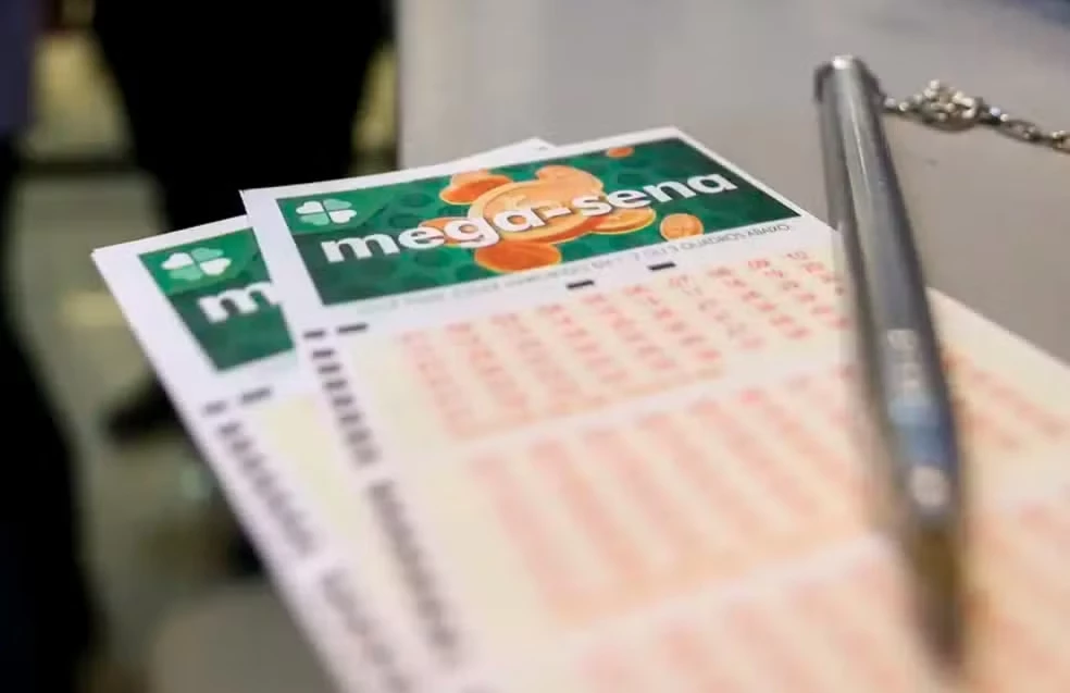 Ao todo, 30 apostas acertaram cinco números da Mega-Sena. Os prêmios variam entre R$ 59.283,30 e R$ 118.566,50.