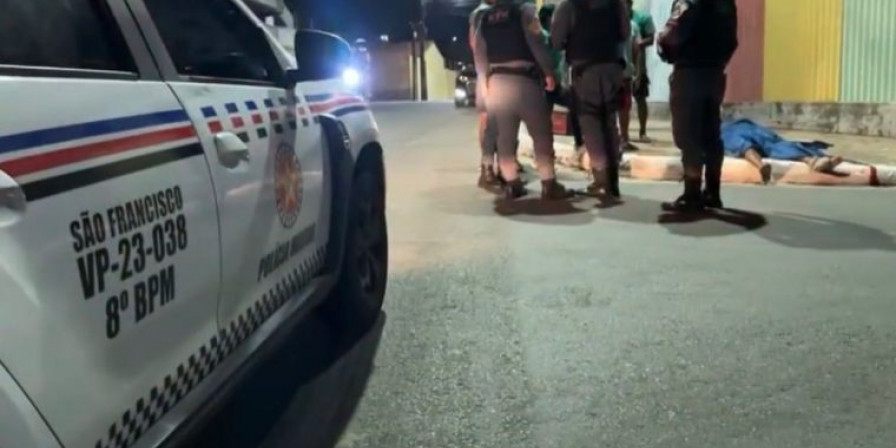 Homem em situação de rua é morto
