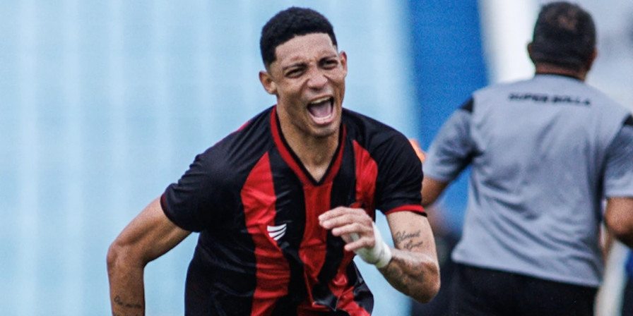 Moto Club vence Luminense