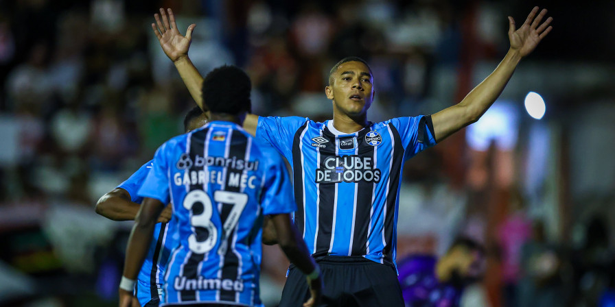 Grêmio vence Guarany