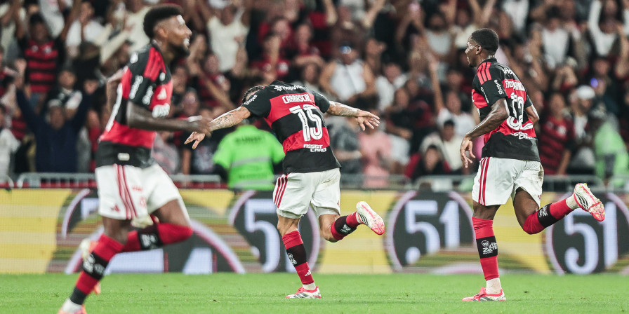 Flamengo vence Vasco