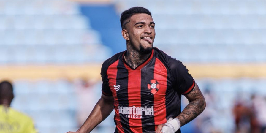 Moto Club vence IAPE