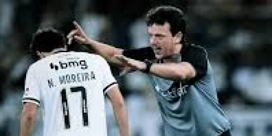 Bronca de Diniz incomoda Nuno