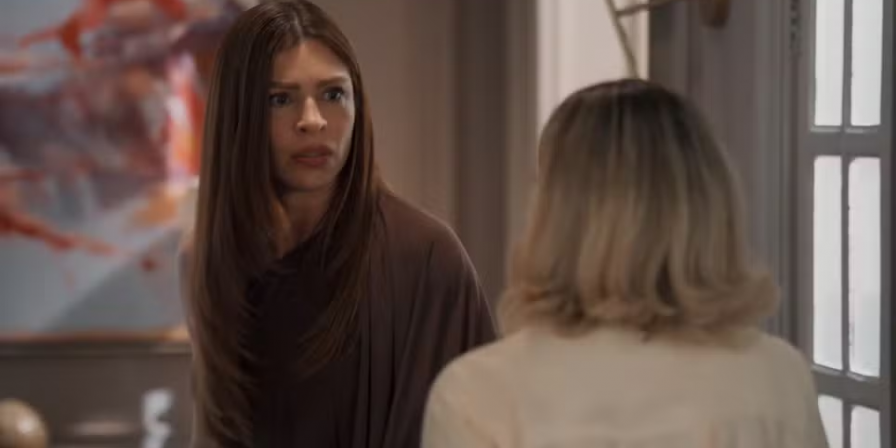 Arminda Plota Contra Joélly