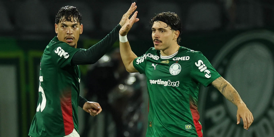 Palmeiras goleia Vitória