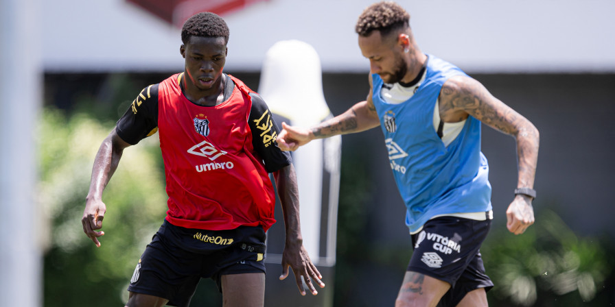 Santos se Prepara para Duelo