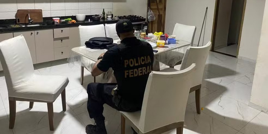 Dois policiais militares do Maranhão são presos pela PF por tráfico internacional de drogas