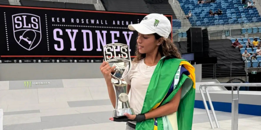 Rayssa Leal Vence SLS