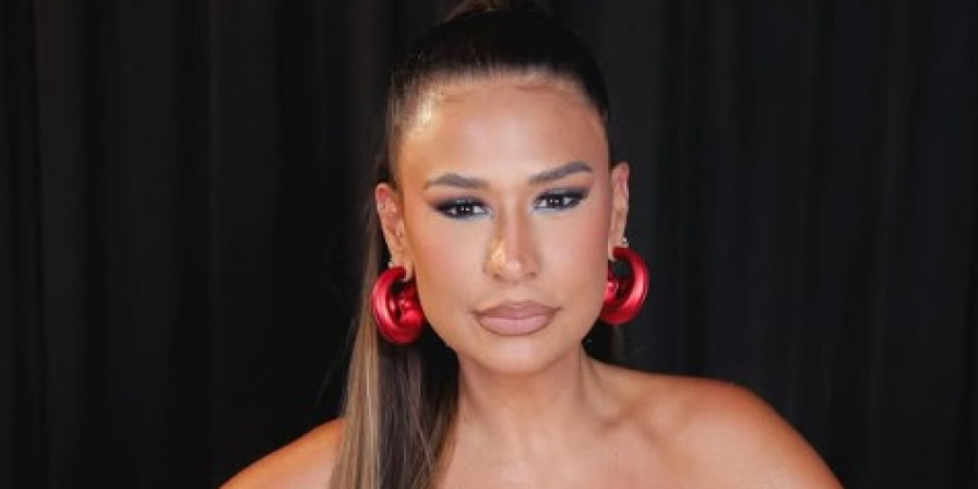 Simone Mendes Escapa de Incêndio