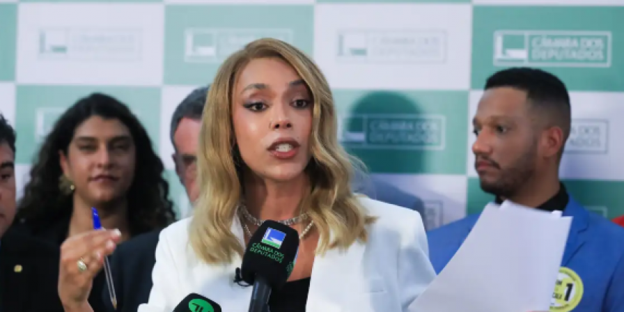 MPF processa Ratinho e SBT