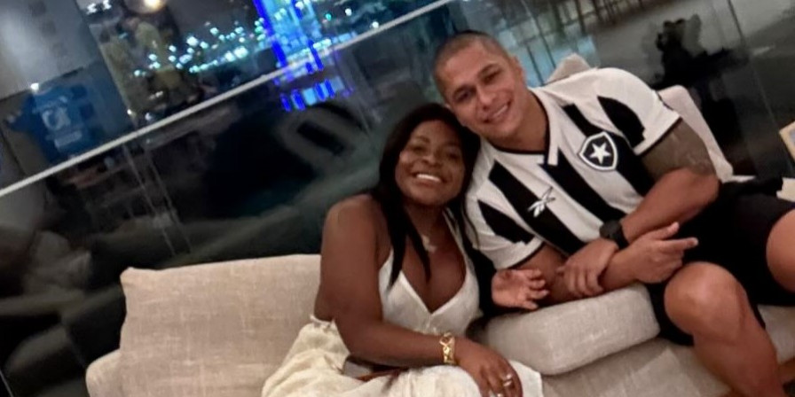 Ex de Jojo Todynho descobre fim do relacionamento nas redes