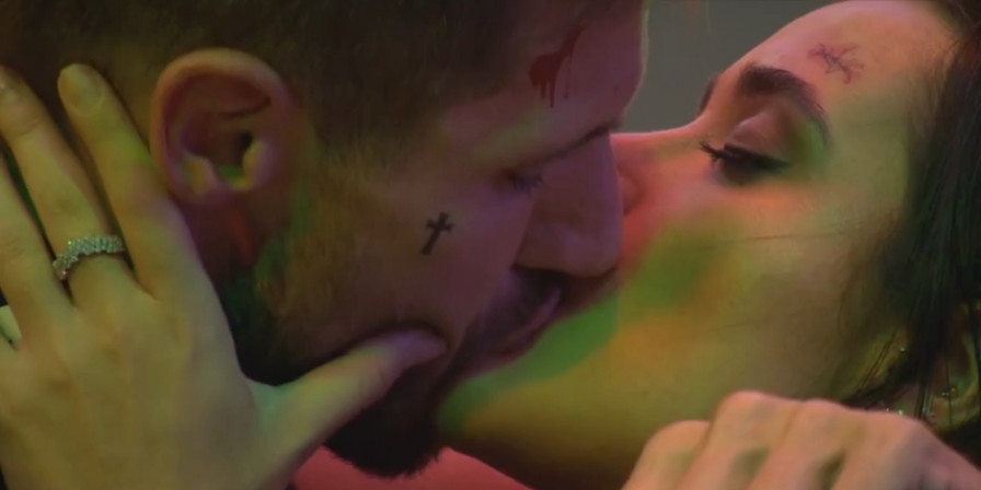 Jonas e Jordana se beijam no BBB 26